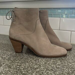 Lucky Brand Taupe leather booties size 9